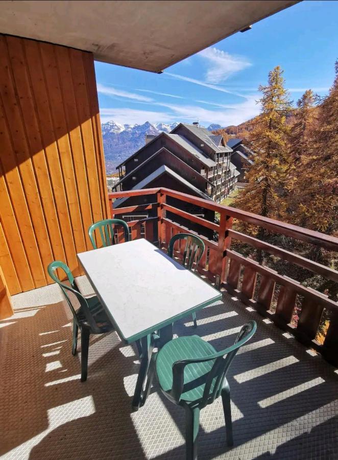 Le Hameau Des Ecrins Apartment Narreyroux Luaran gambar